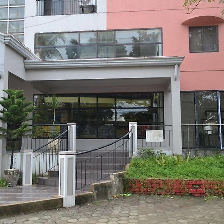 Sdr Serviced Apartments Cebu Zewnętrze zdjęcie
