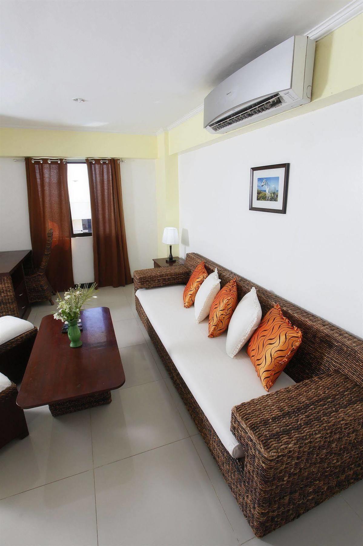 Sdr Serviced Apartments Cebu Zewnętrze zdjęcie